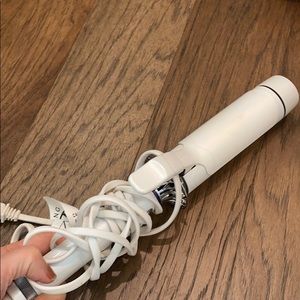 T3 large barrel curling iron